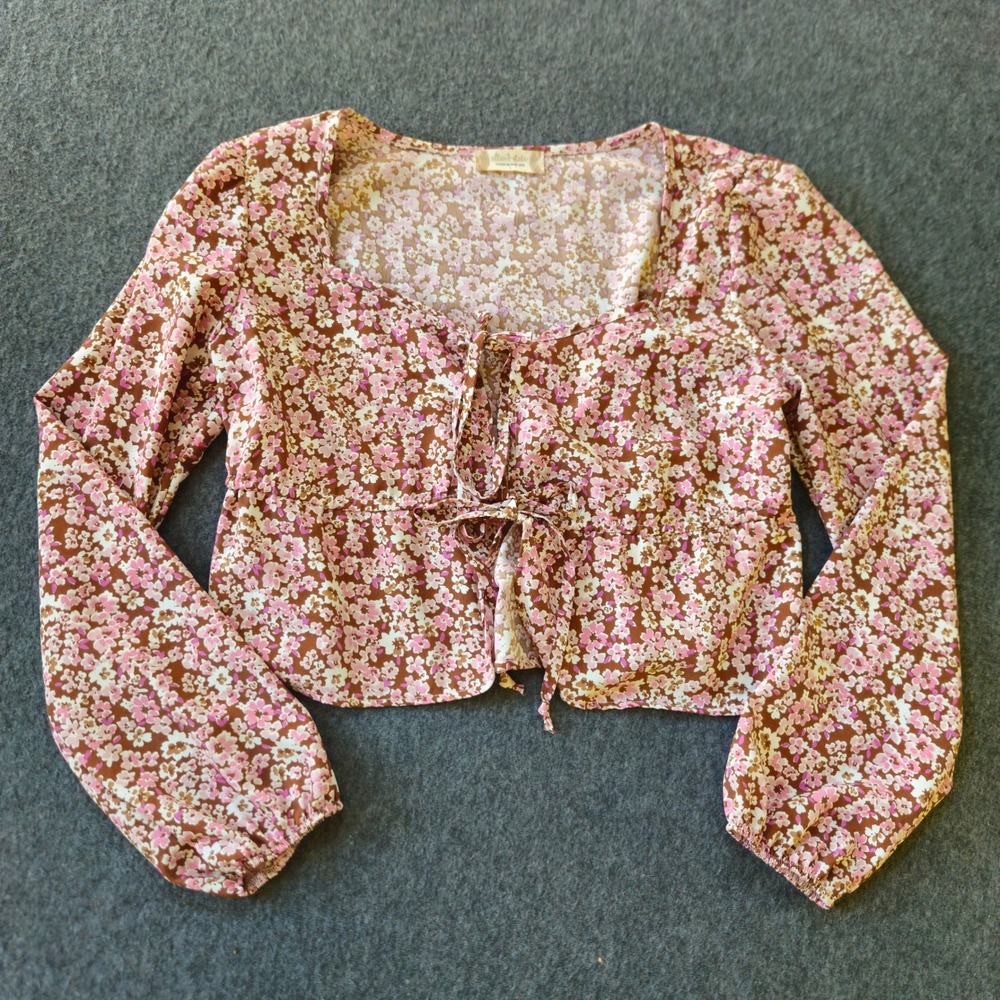 Altar'd State Two Tie Front Crop Top Sz Small Boho Chic Flower Whimsy Fairycore